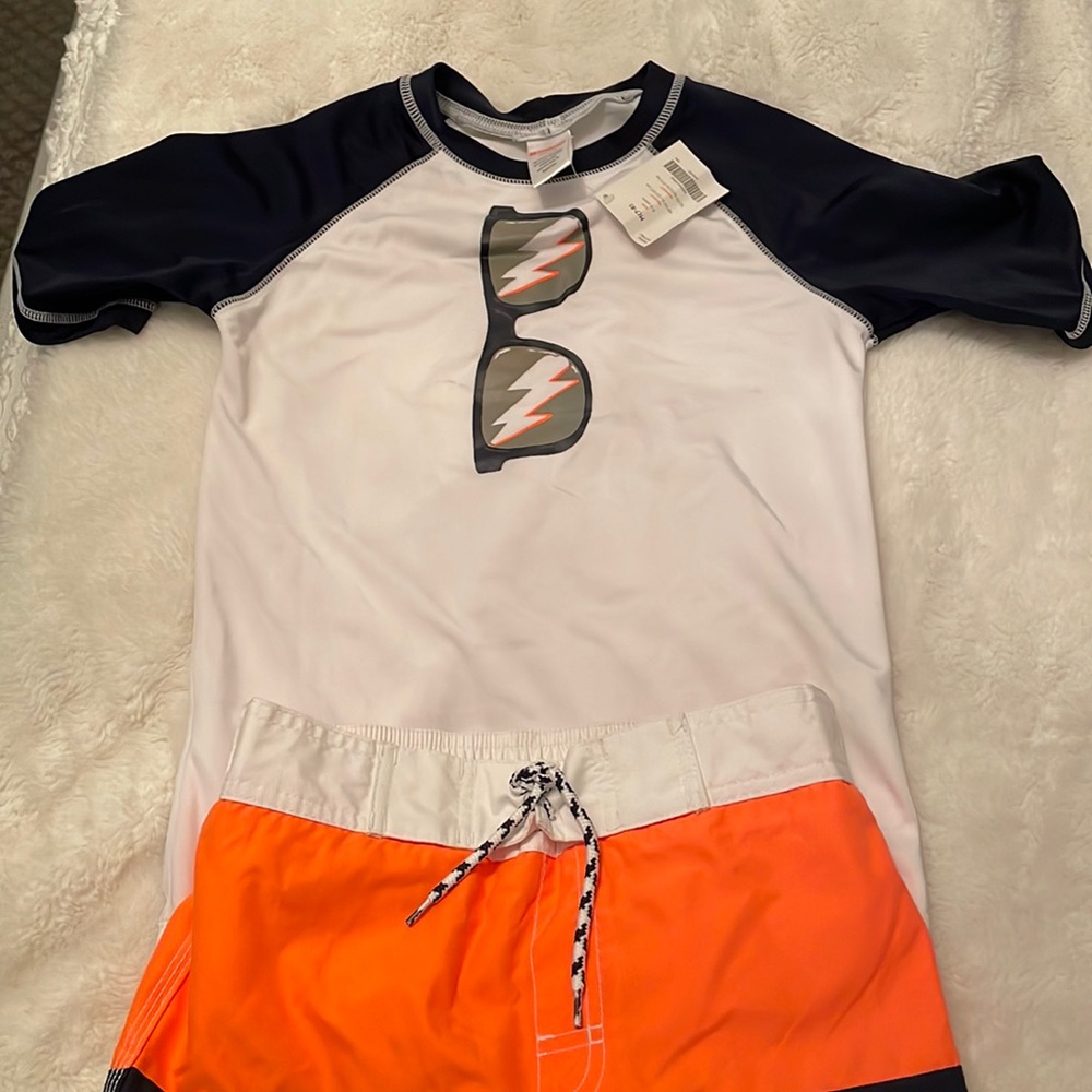 Boys Gymboree swimsuit & rash guard